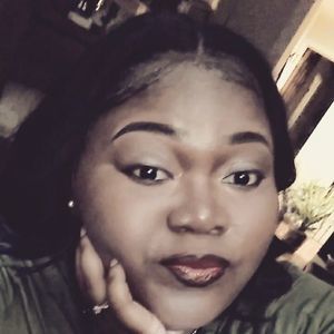 Meet your Posher, Eloise